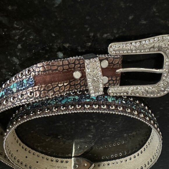 belt - Picture 2 of 3